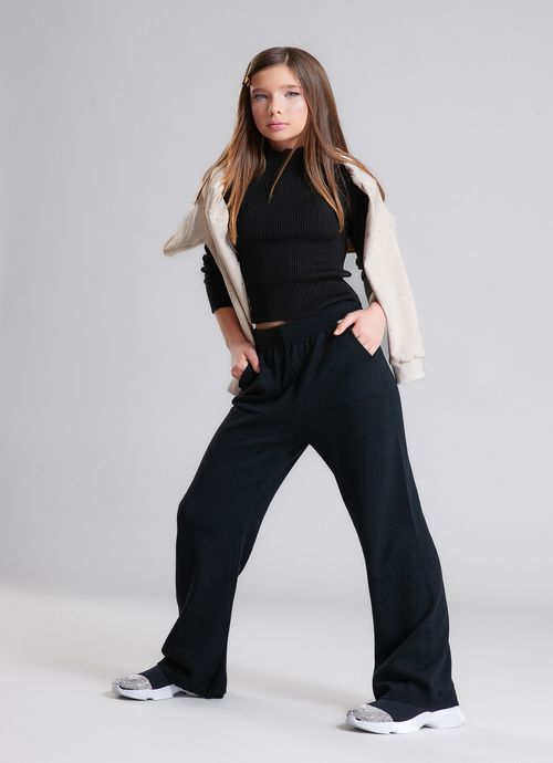 Blusa Tricot Canelada Sem Costura Preto